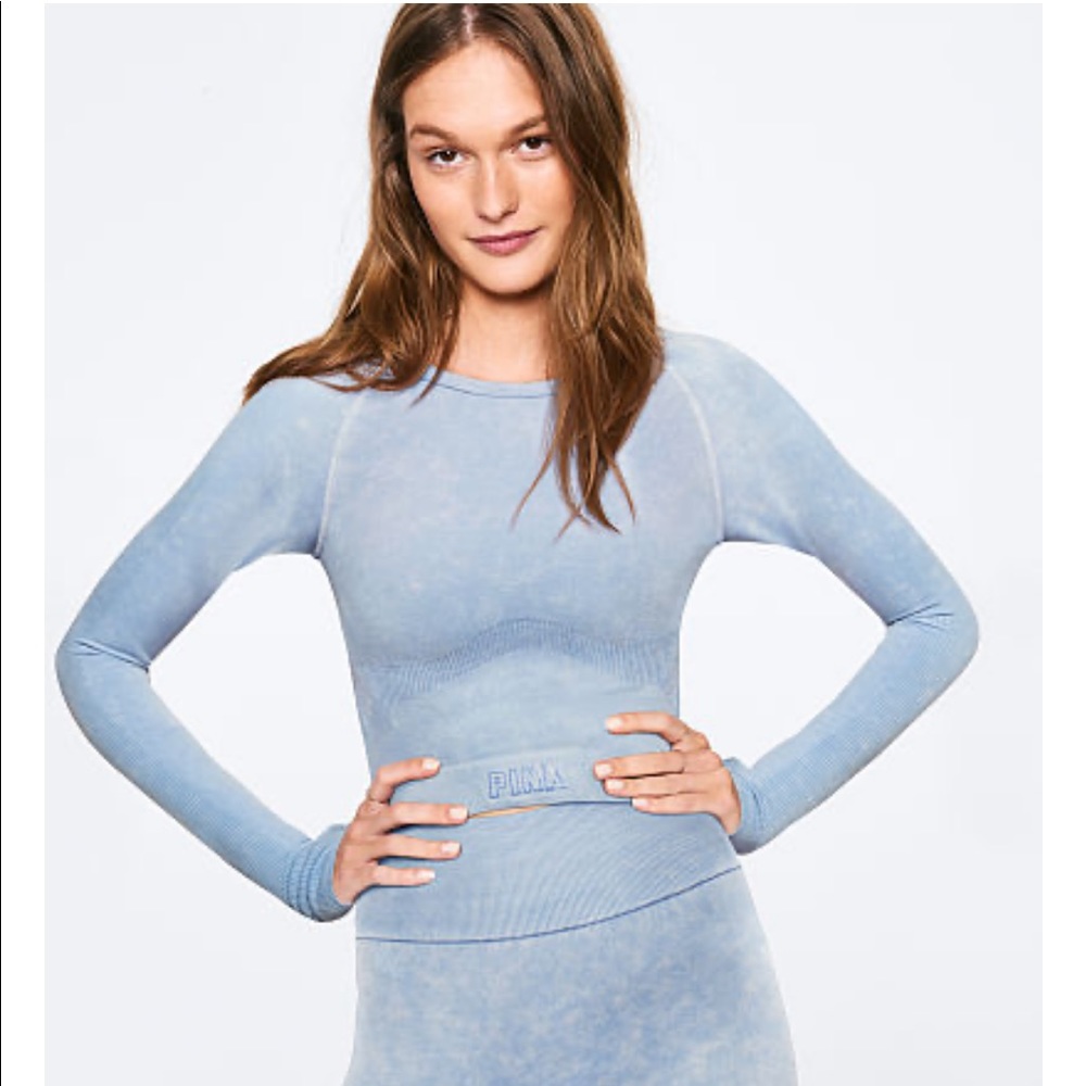 Seamless outfit by Victoria’s Secret pink